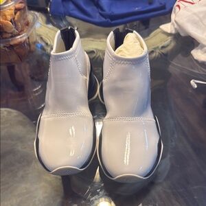 Fendi Men's Glossy White High-Top Sneakers